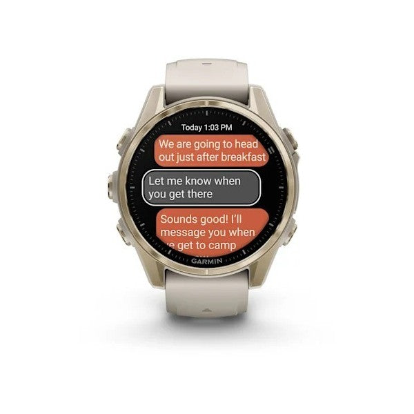 Garmin Fenix 8 - 43 mm AMOLED Sapphire Soft Gold ve Gri/Kum Taşı Silikon Kayışlı
