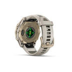 Garmin Fenix 8 - 43 mm AMOLED Sapphire Soft Gold ve Gri/Kum Taşı Silikon Kayışlı