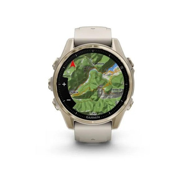 Garmin Fenix 8 - 43 mm AMOLED Sapphire Soft Gold ve Gri/Kum Taşı Silikon Kayışlı