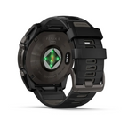 Garmin Fenix 8 – 51 mm Solar Sapphire Karbon Gri DLC Titanyum ve Siyah/Çakıl Grisi Silikon Kayış