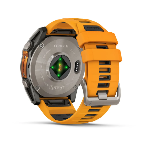 Garmin Fenix 8 – 51 mm AMOLED Sapphire Titanyum Turuncu/Grafit Kayışlı