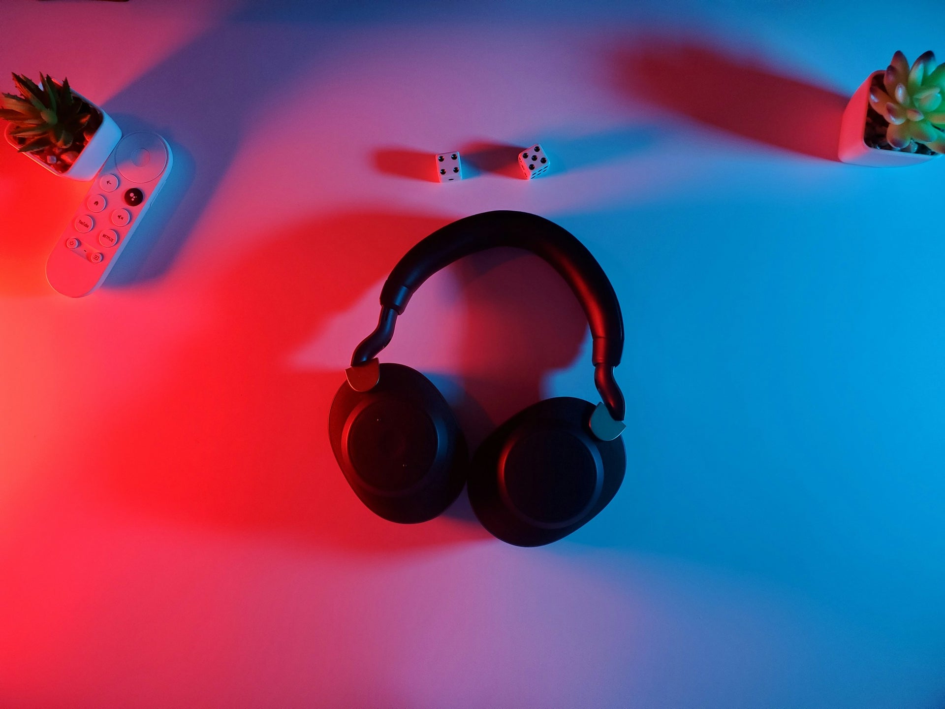 Jabra Elite — lifestyle banner