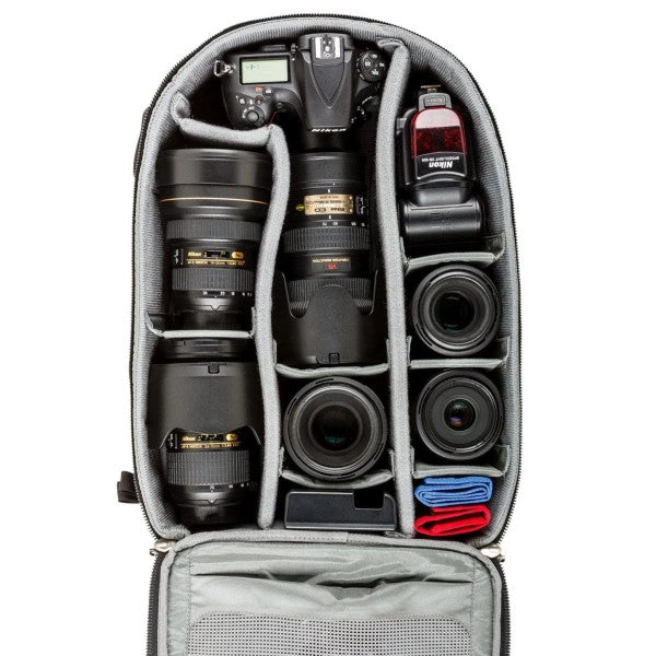 ThinkTank Airport Essentials Fotoğraf Makinesi Çantası