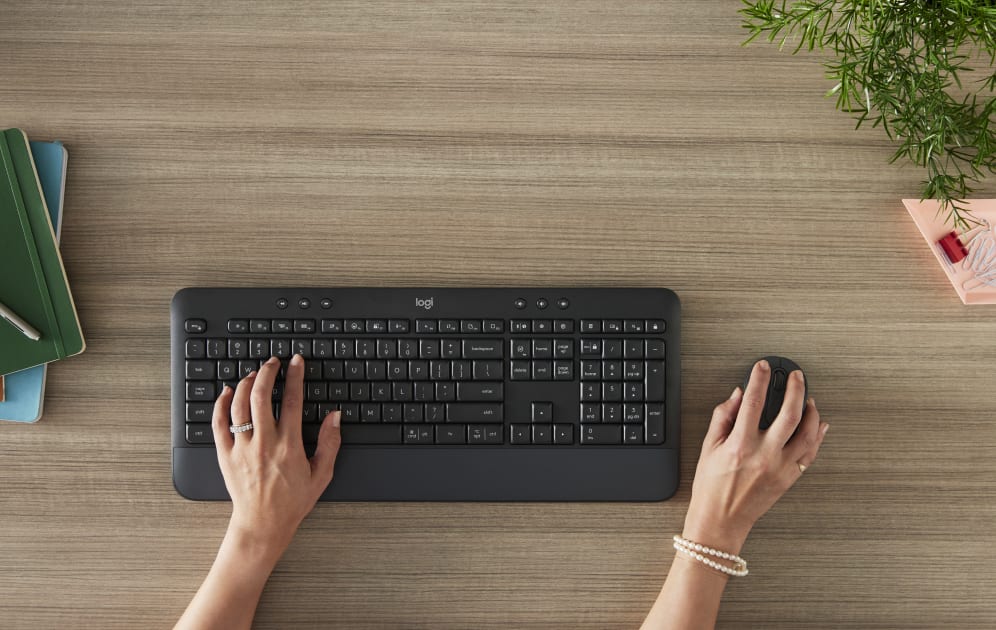 Logitech Signature MK650 Kurumsal Klavye ve Mouse Seti- Siyah